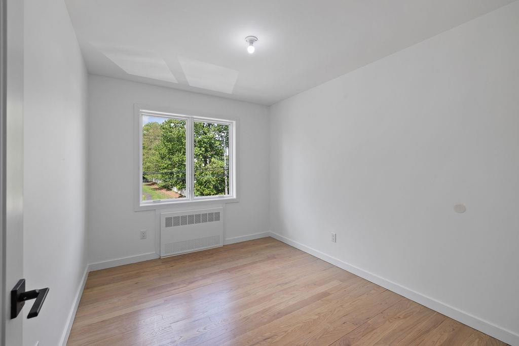 242 Blauvelt Road Unit: 201