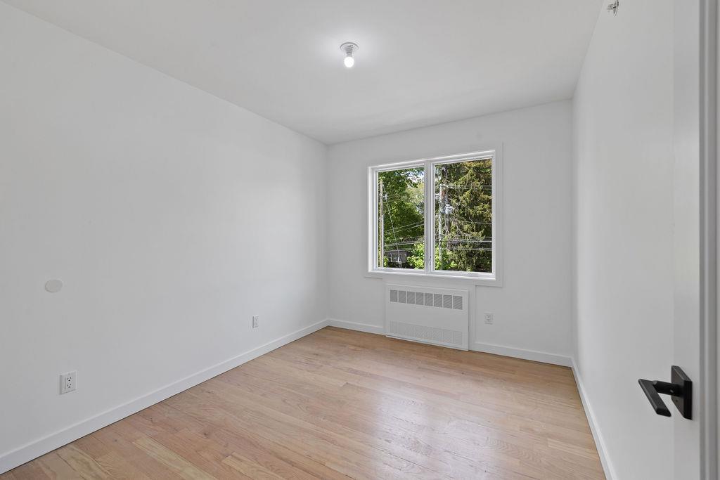 242 Blauvelt Road Unit: 201