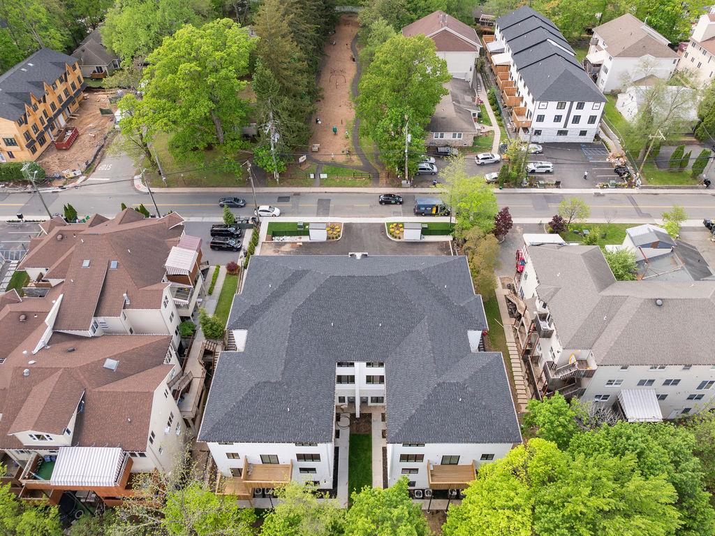 242 Blauvelt Road Unit: 201