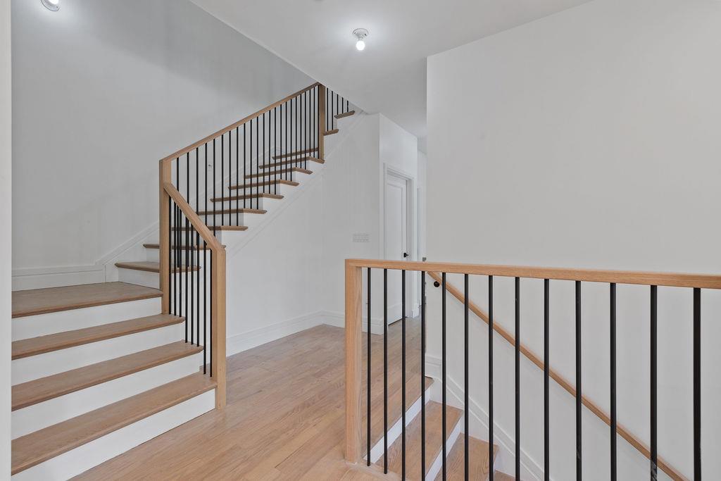 242 Blauvelt Road Unit: 201