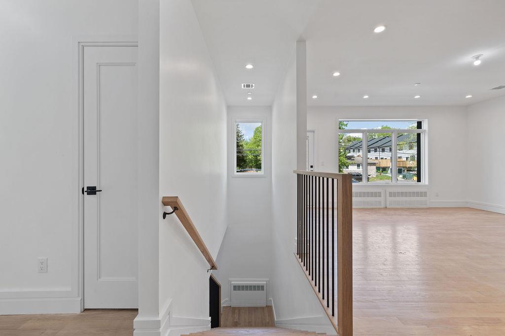 242 Blauvelt Road Unit: 201