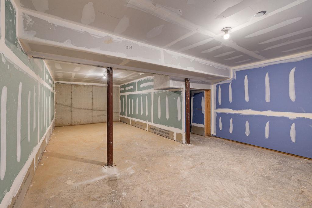 19 Rita Avenue Unit: 214