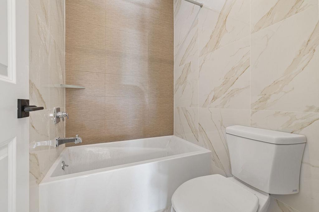 19 Rita Avenue Unit: 214
