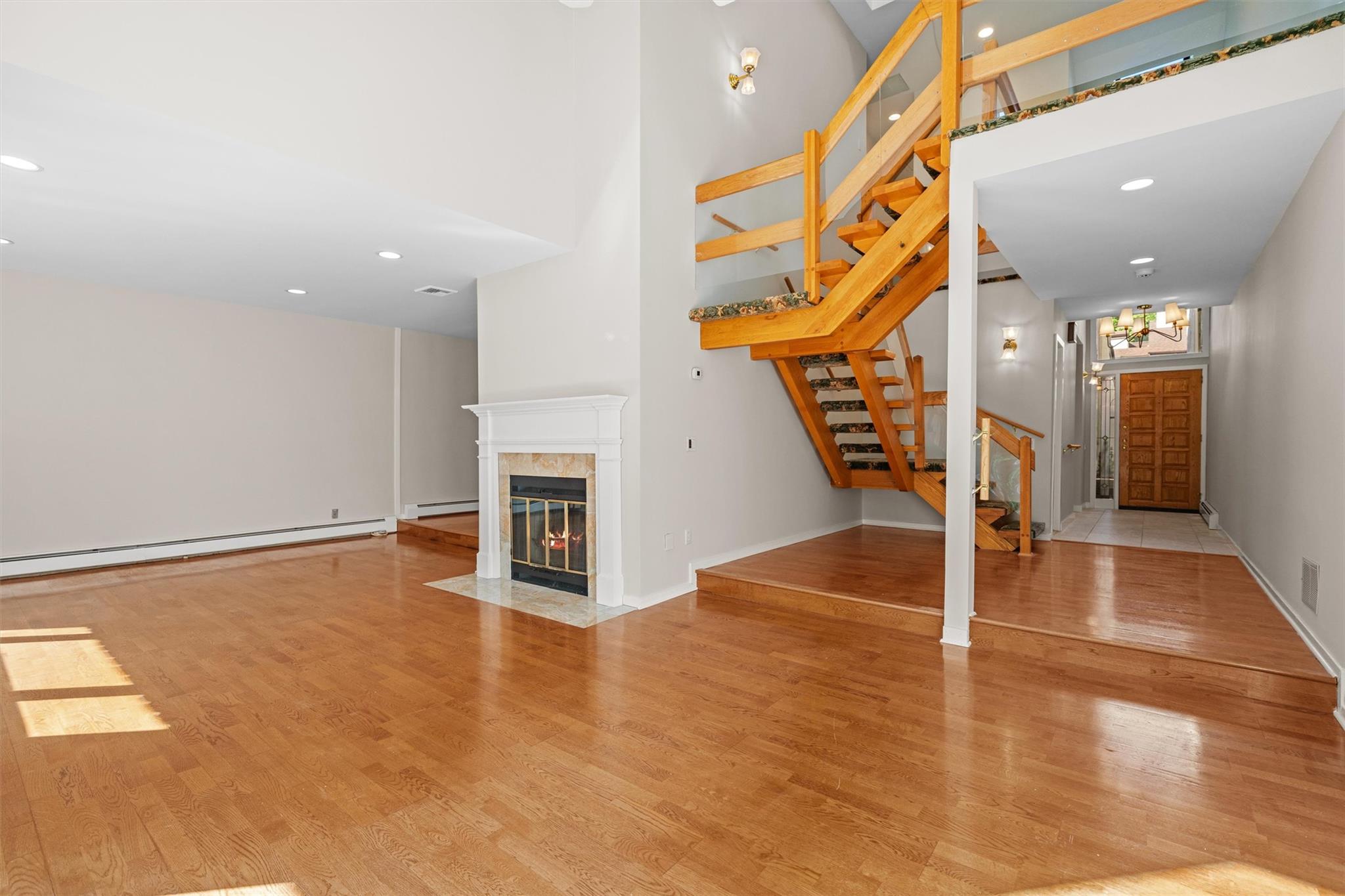 6 Chippewa Court