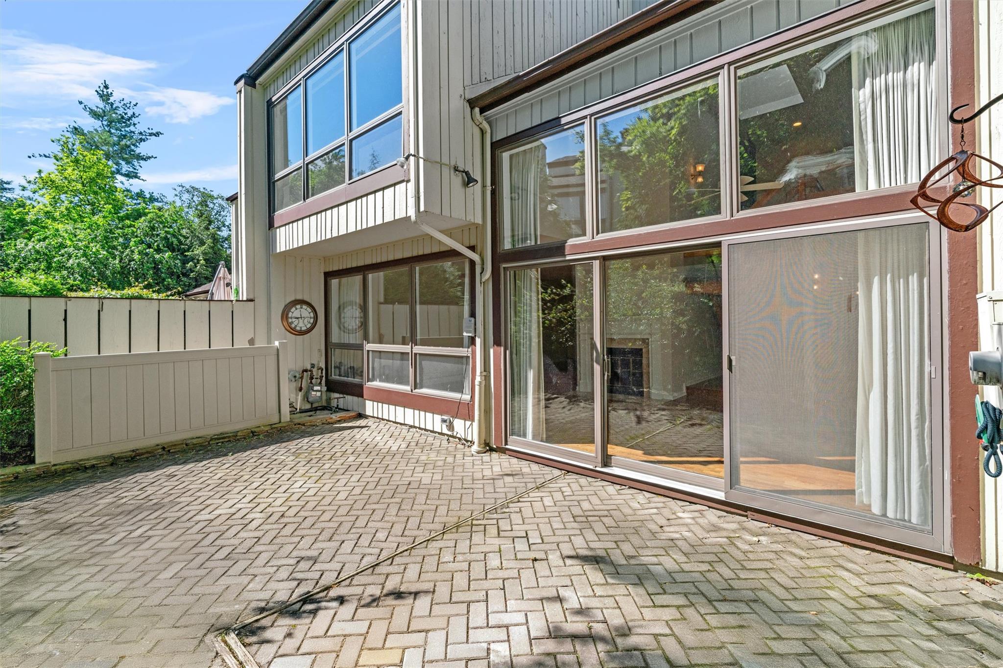 6 Chippewa Court