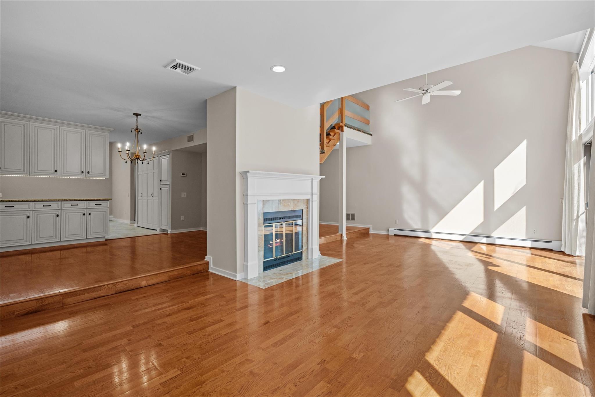 6 Chippewa Court