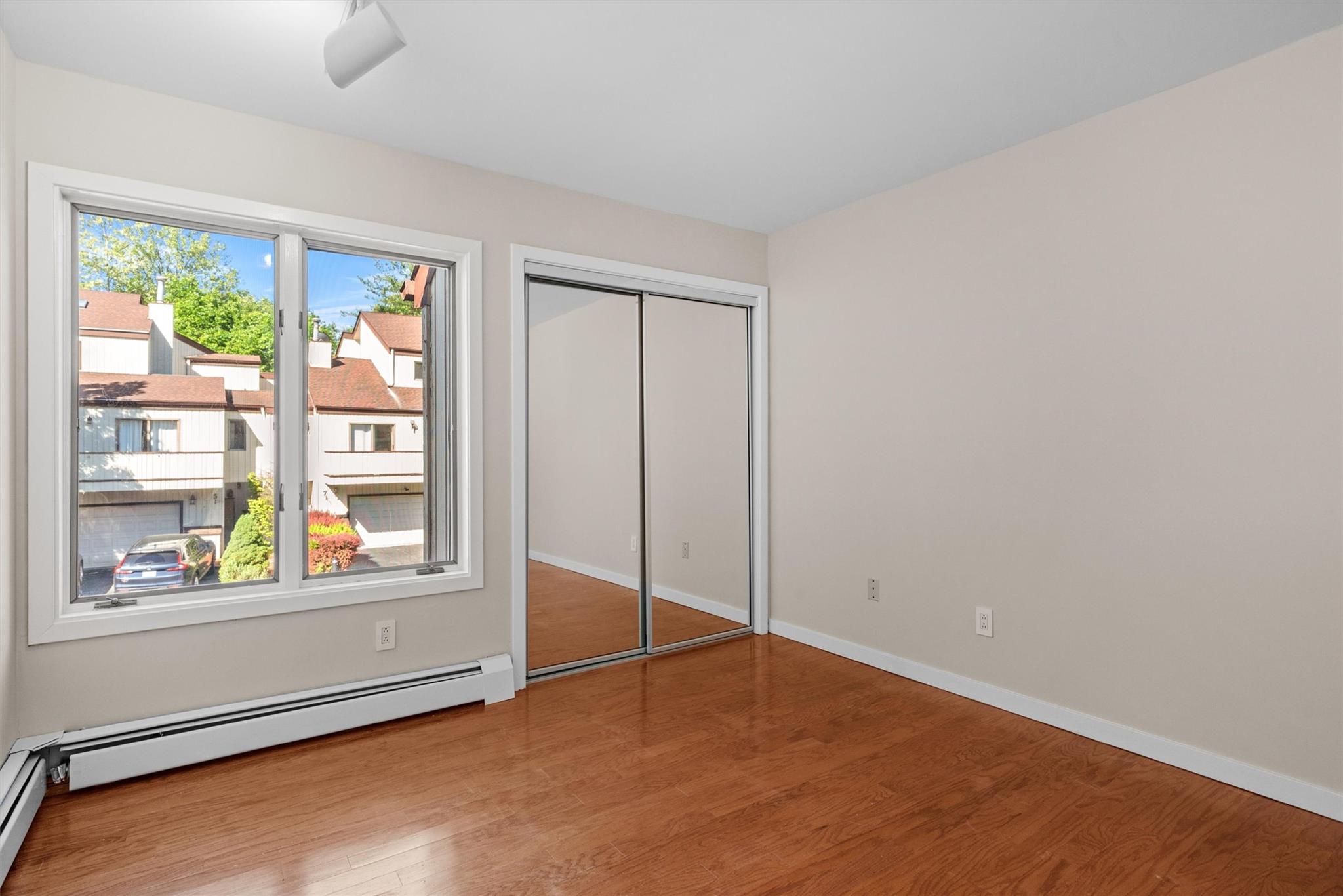 6 Chippewa Court