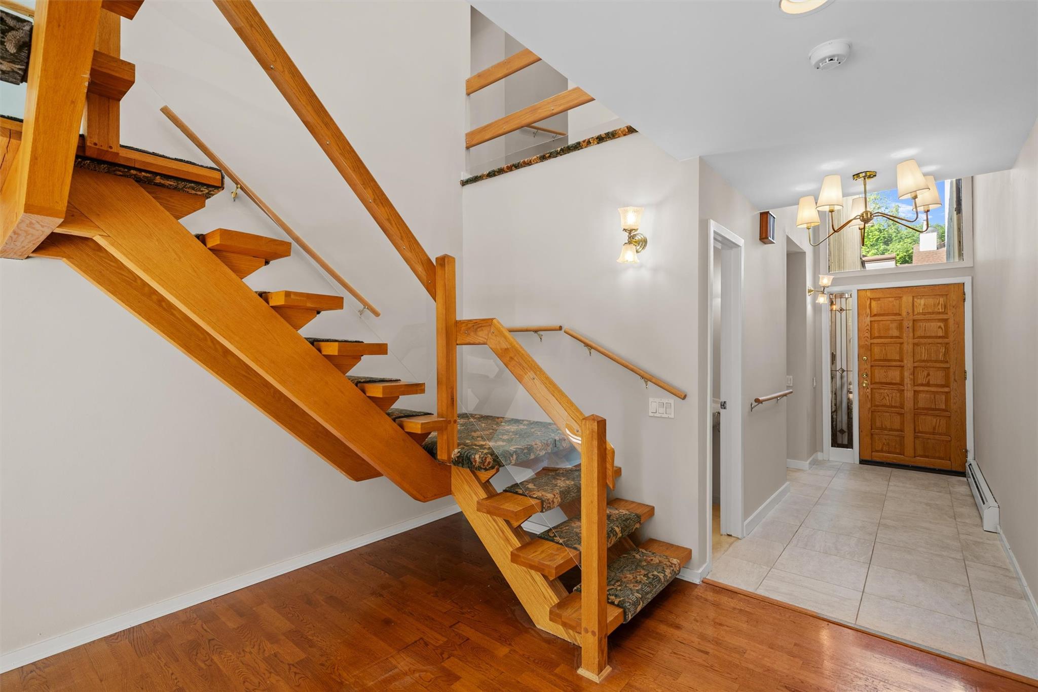 6 Chippewa Court
