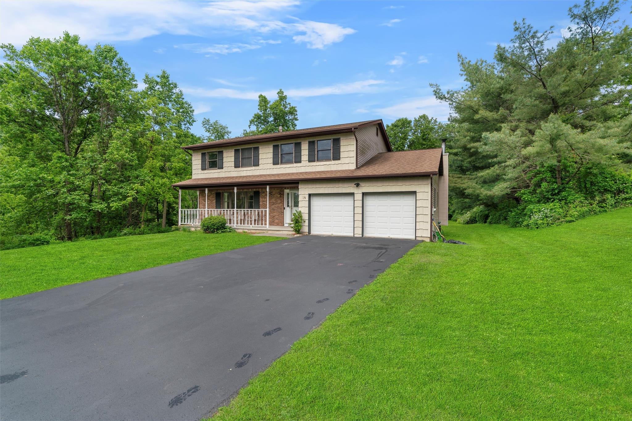 14 Cheesecote Court