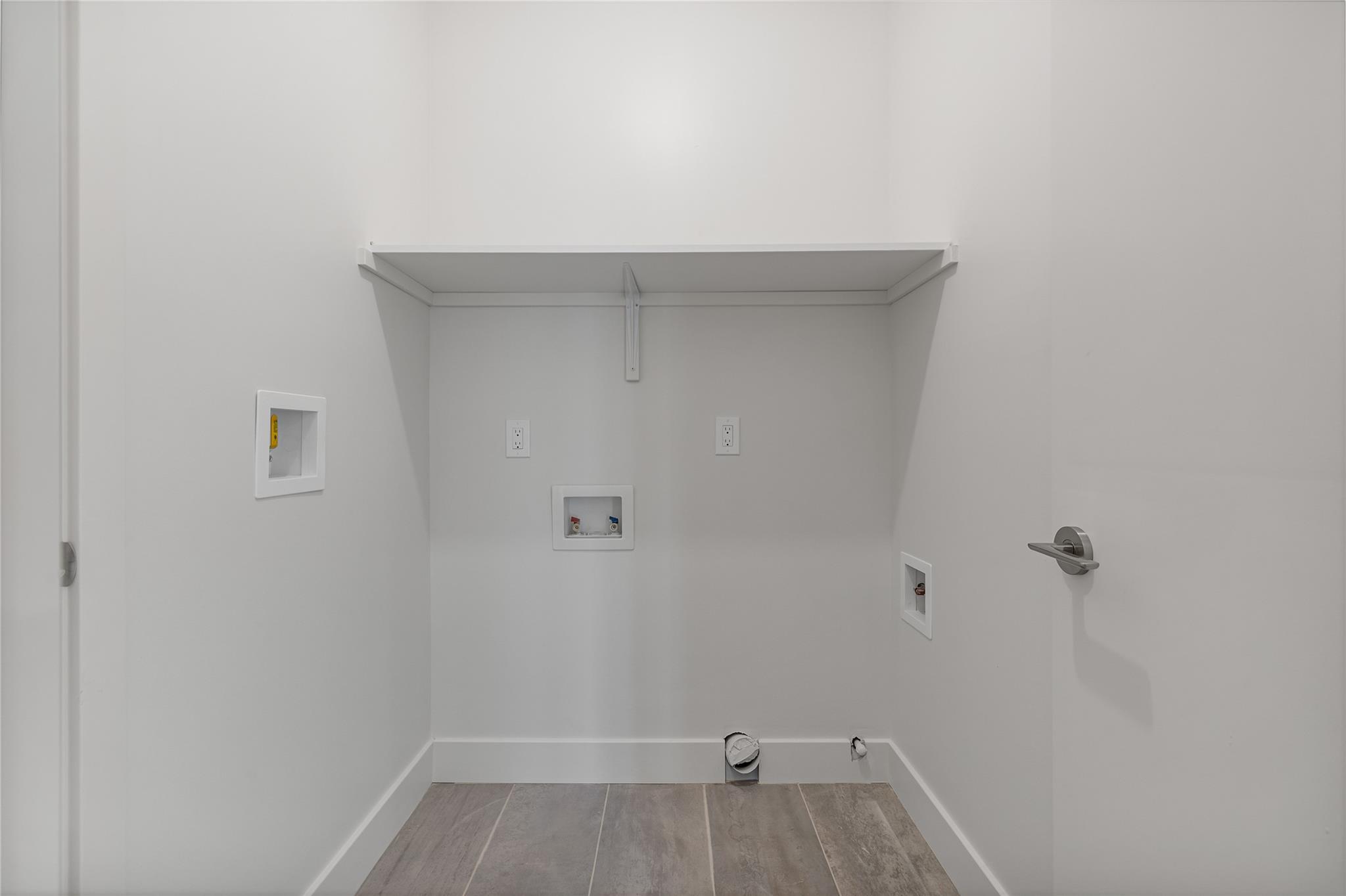 3 E Funston Avenue Unit: 323