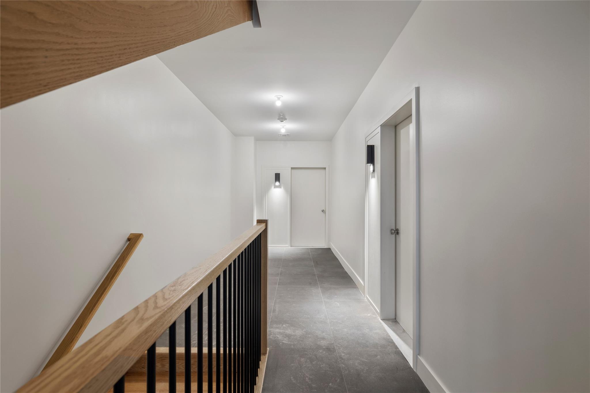 3 E Funston Avenue Unit: 323