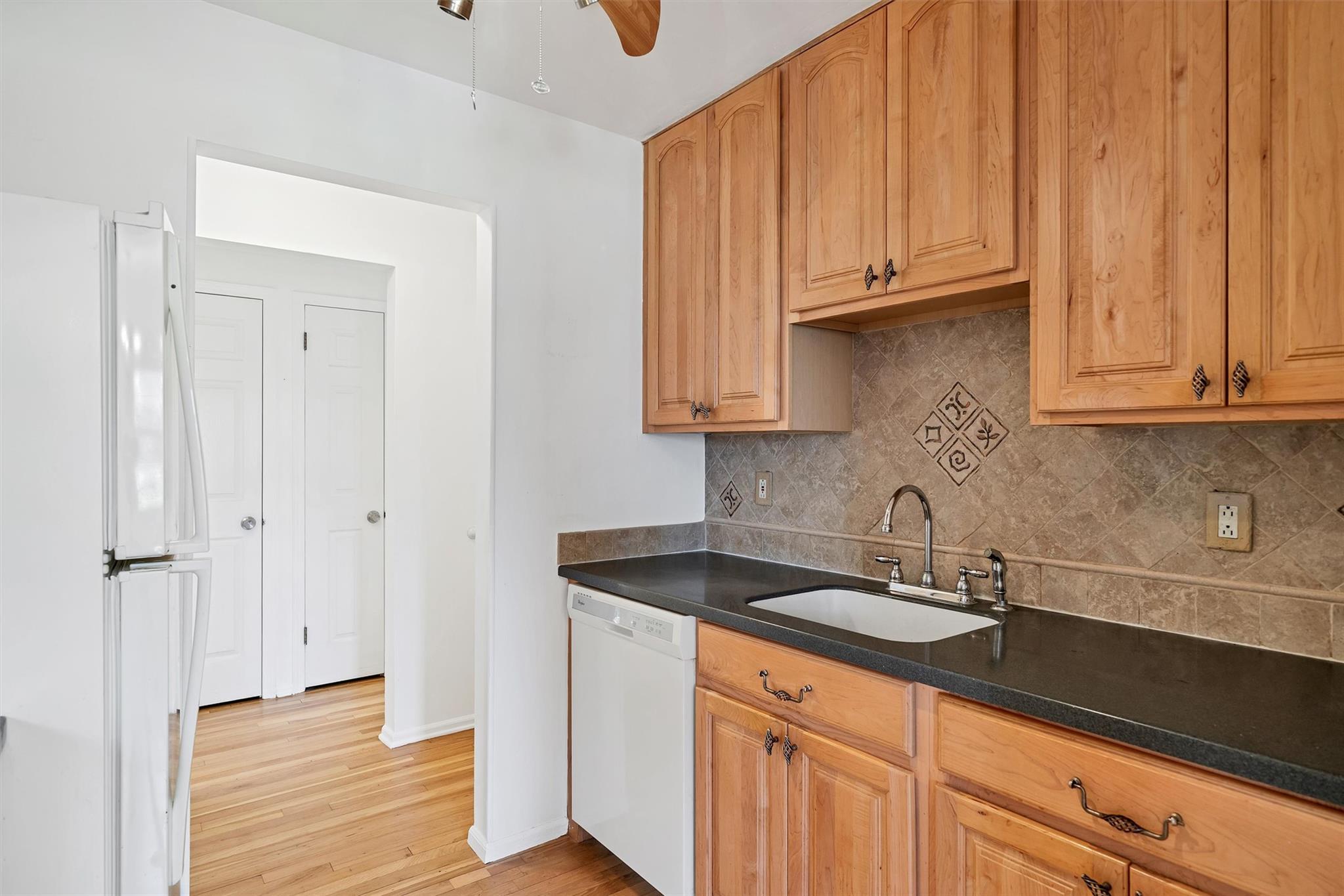 12 Normandy Village Unit: 2