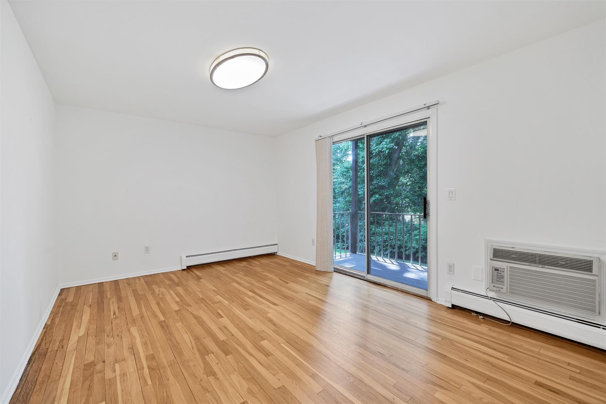 12 Normandy Village Unit: 2