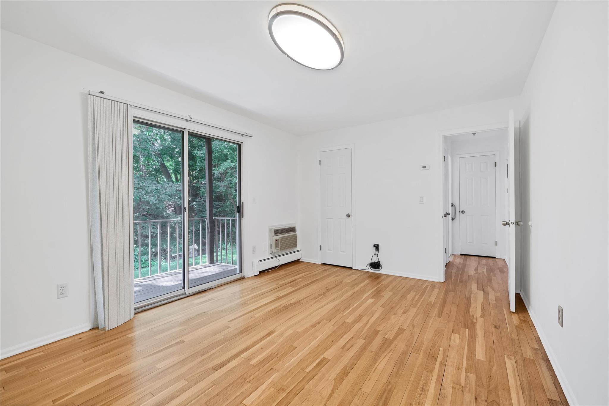 12 Normandy Village Unit: 2