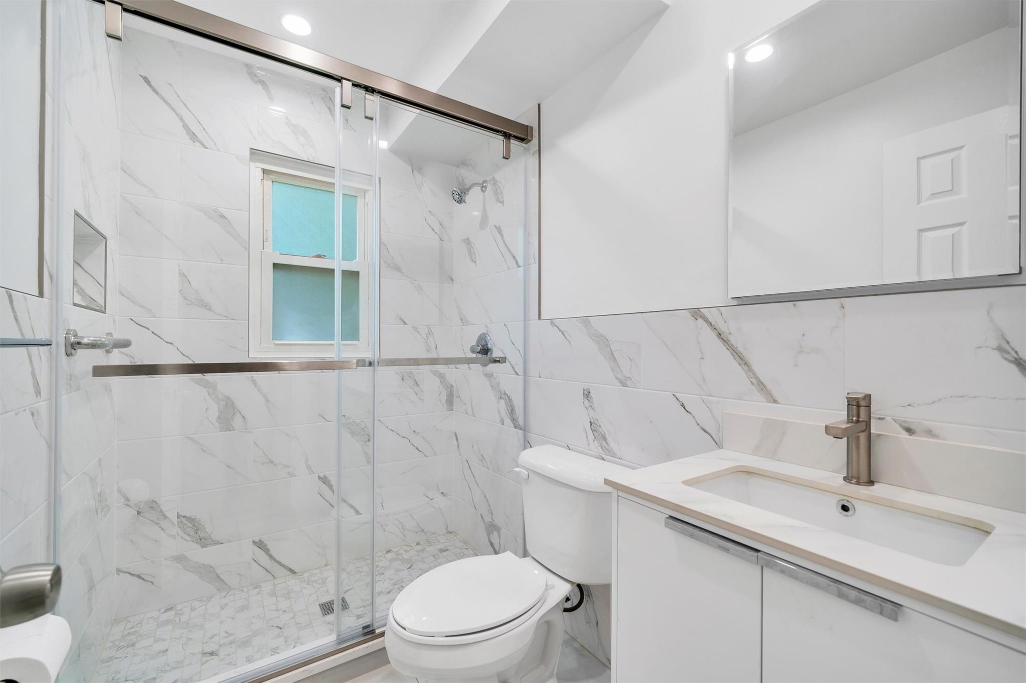 12 Normandy Village Unit: 2