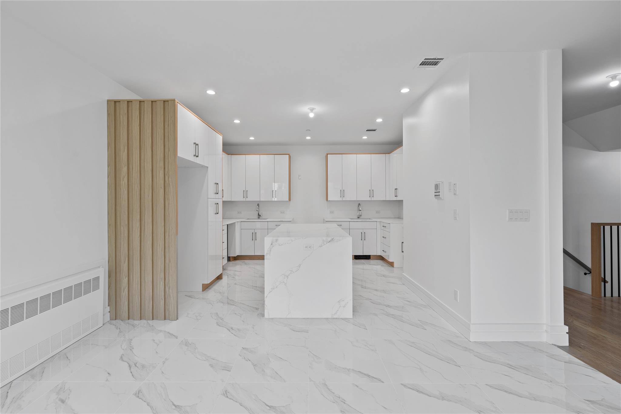 244 Blauvelt Road Unit: 213