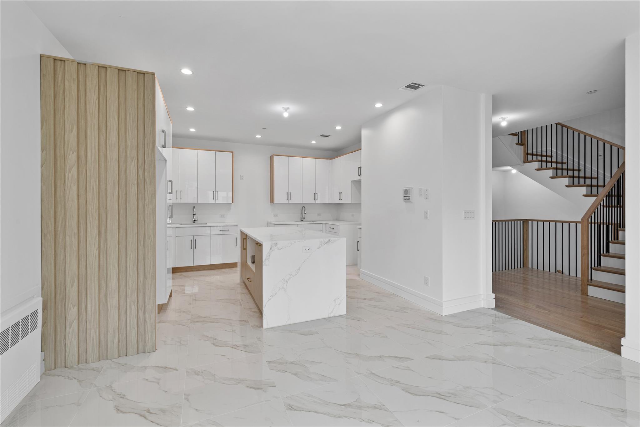 244 Blauvelt Road Unit: 213