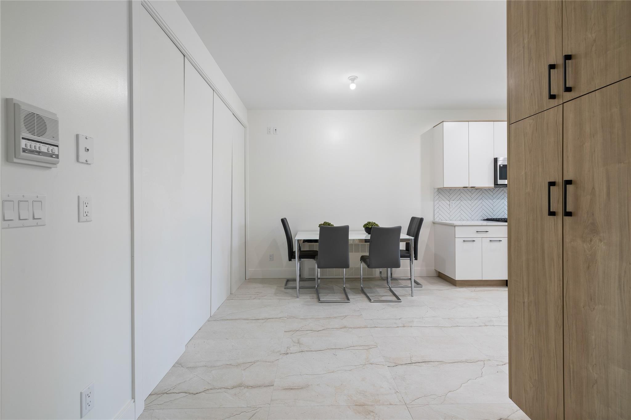 17 Union Road Unit: 208