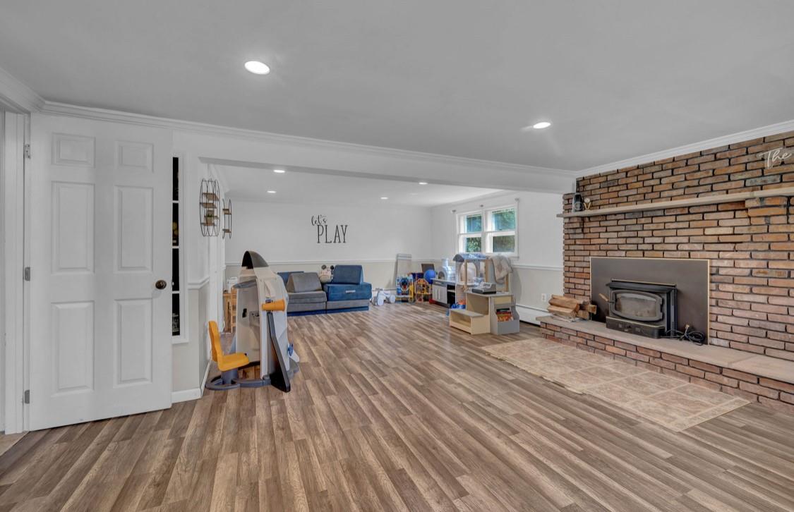 7 Gregory Drive