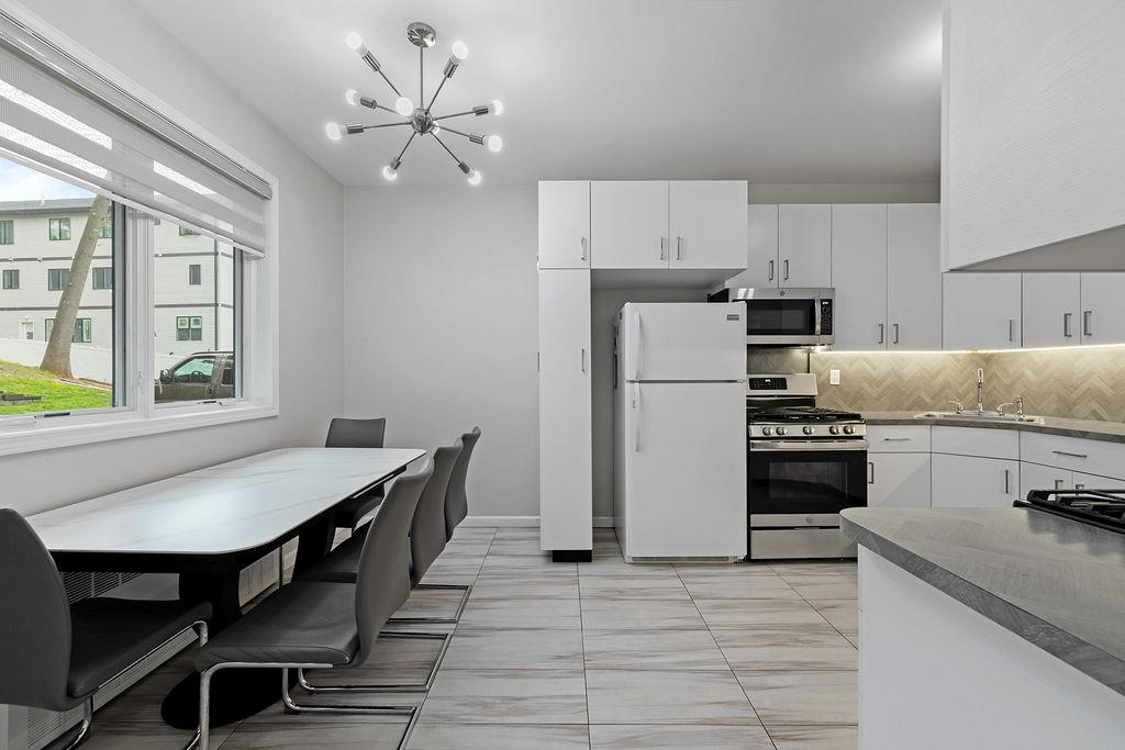 63 Blauvelt Road Unit: 106