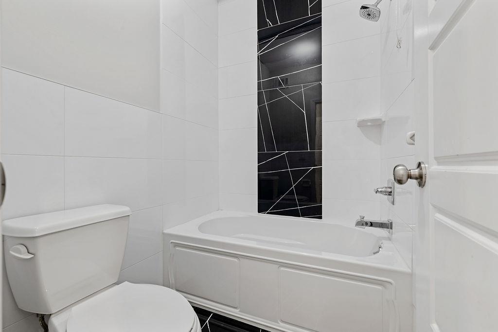 63 Blauvelt Road Unit: 106