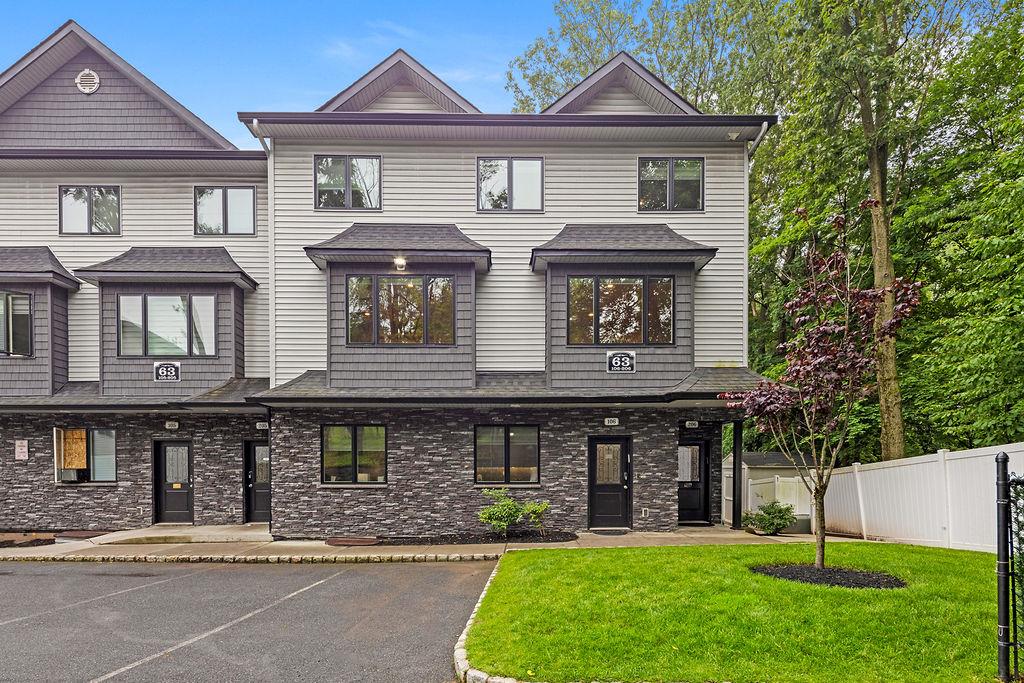 63 Blauvelt Road Unit: 106