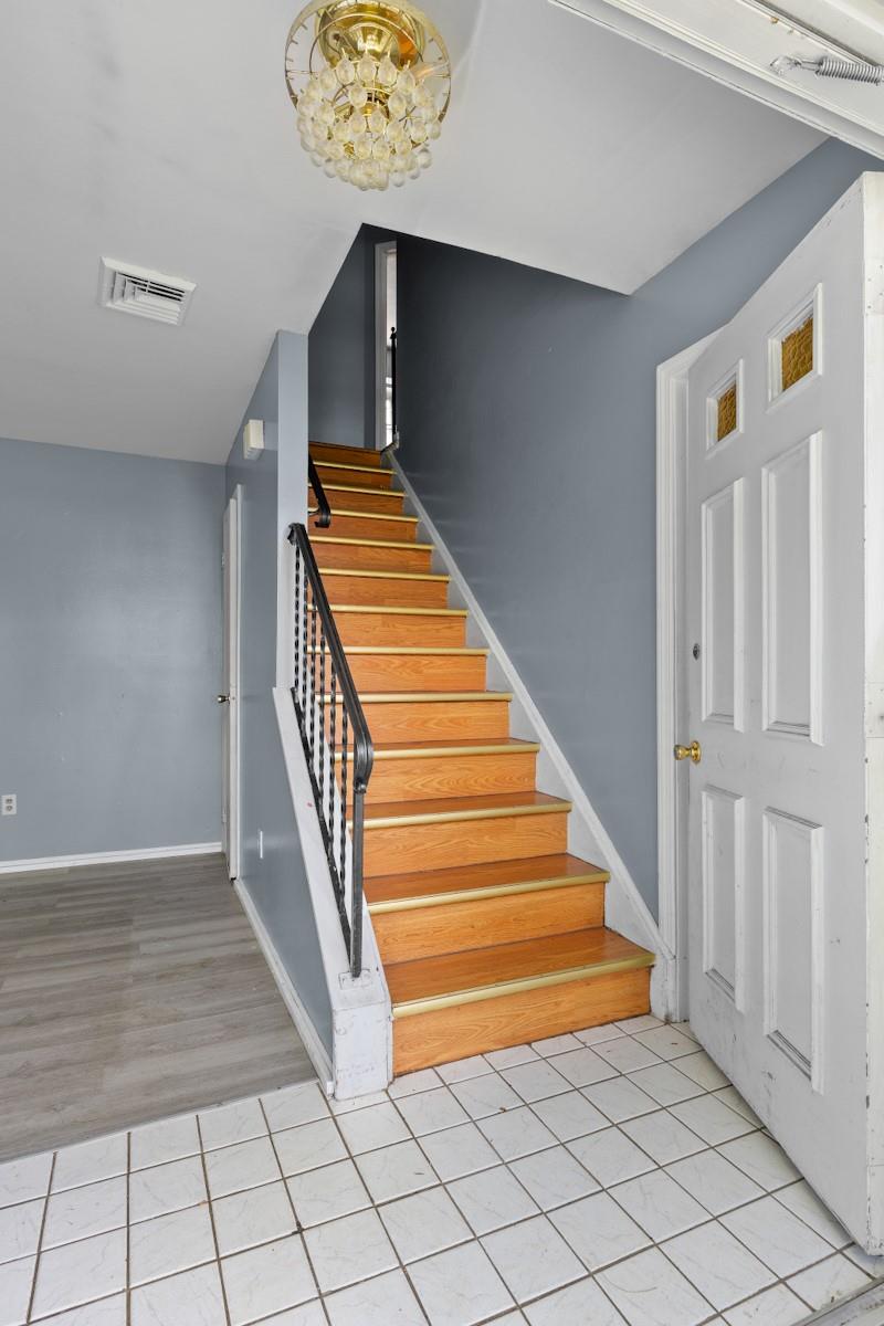 3 Valley Drive