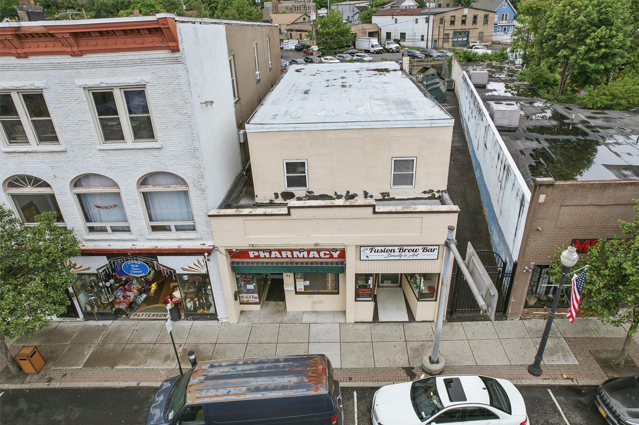 24 Lafayette Avenue