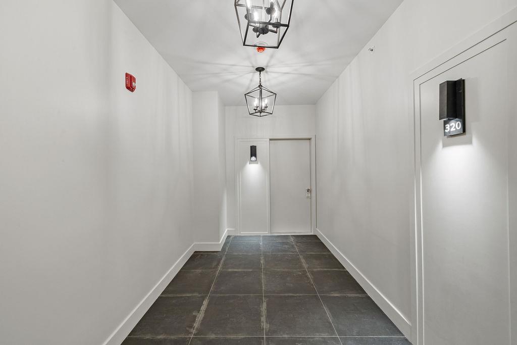3 E Funston Avenue Unit: 321