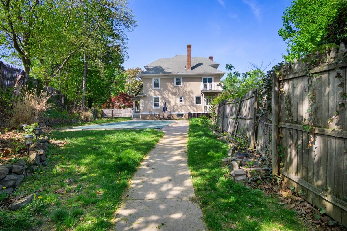 21 Cornelison Avenue