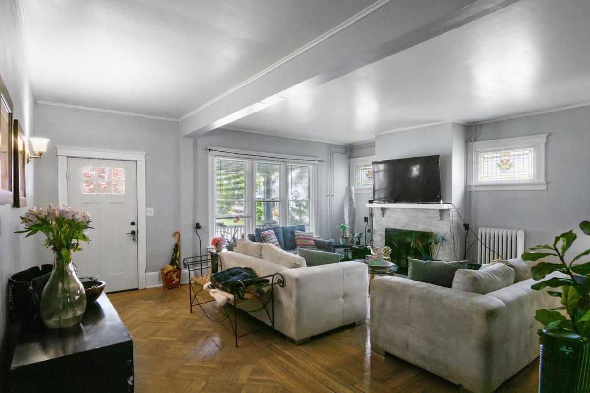 21 Cornelison Avenue