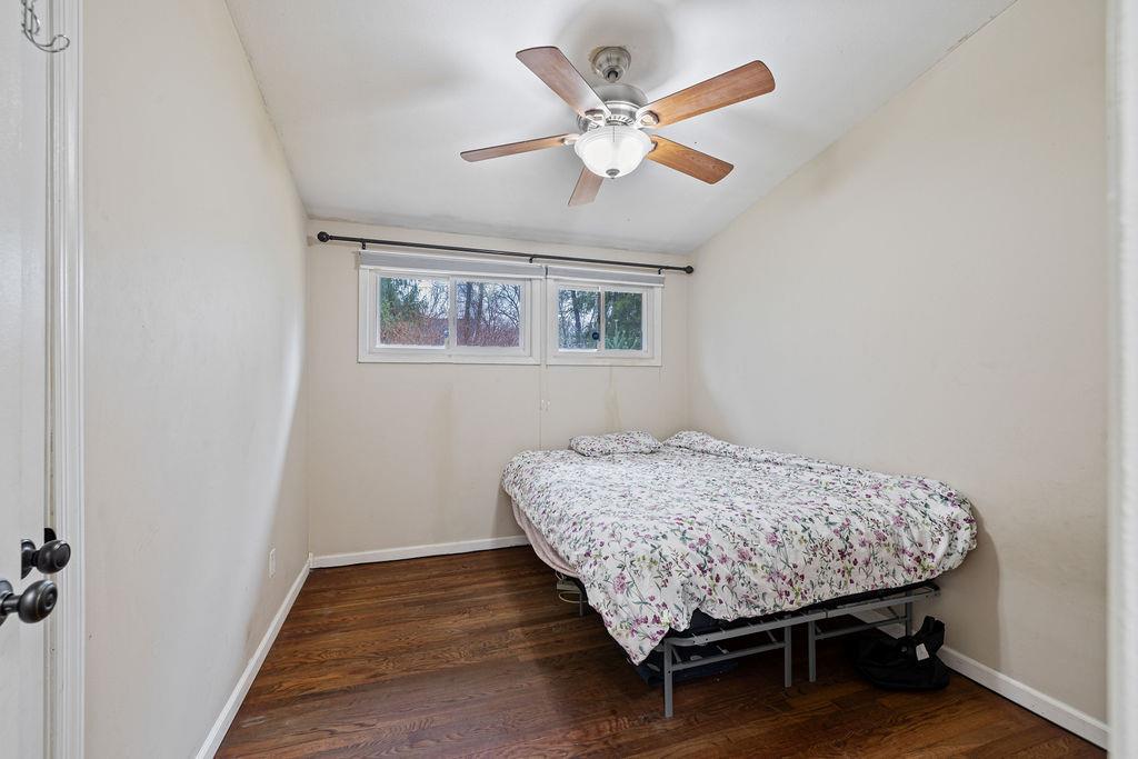83 E Hall Avenue