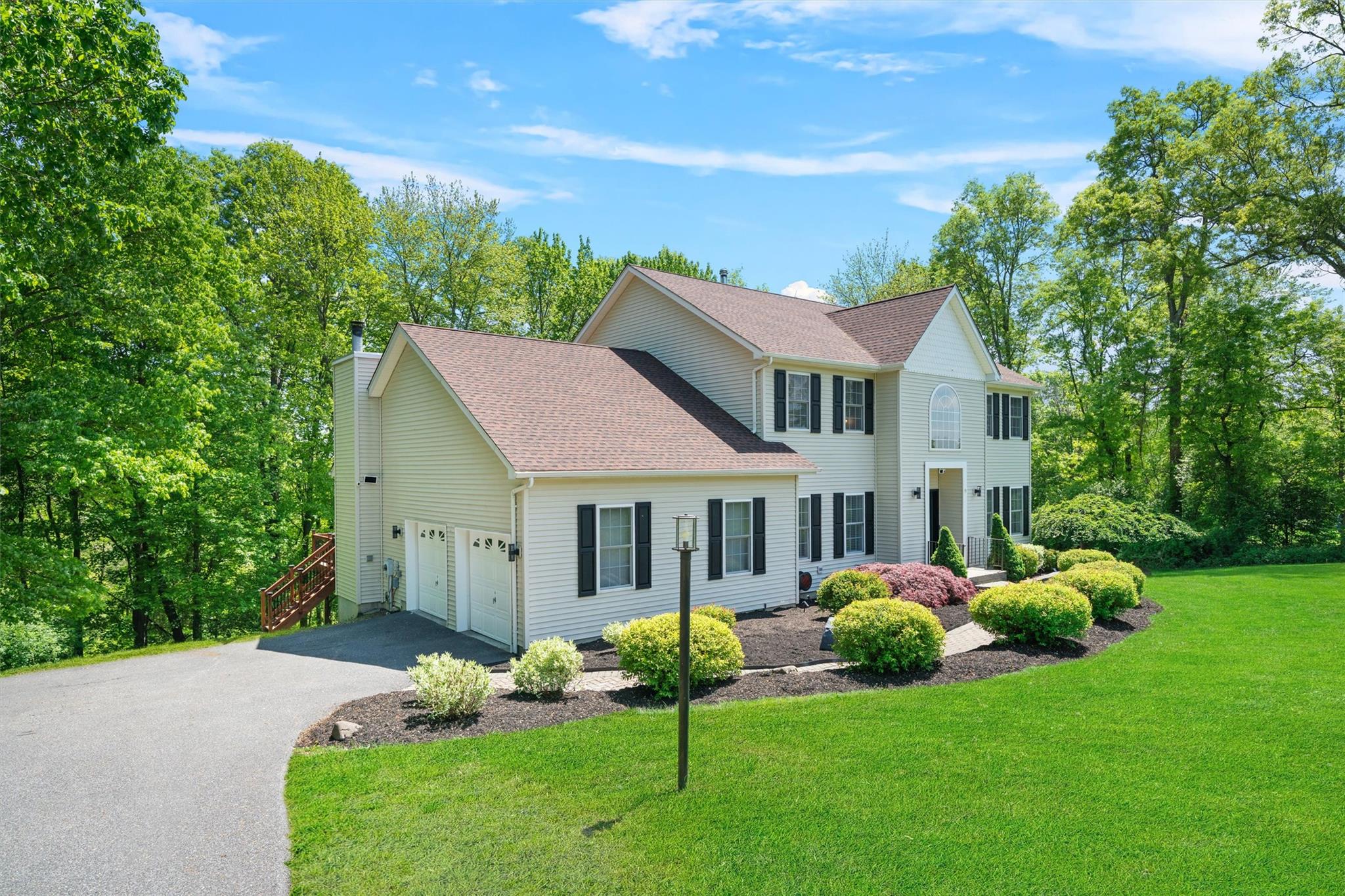 9 Hill Road