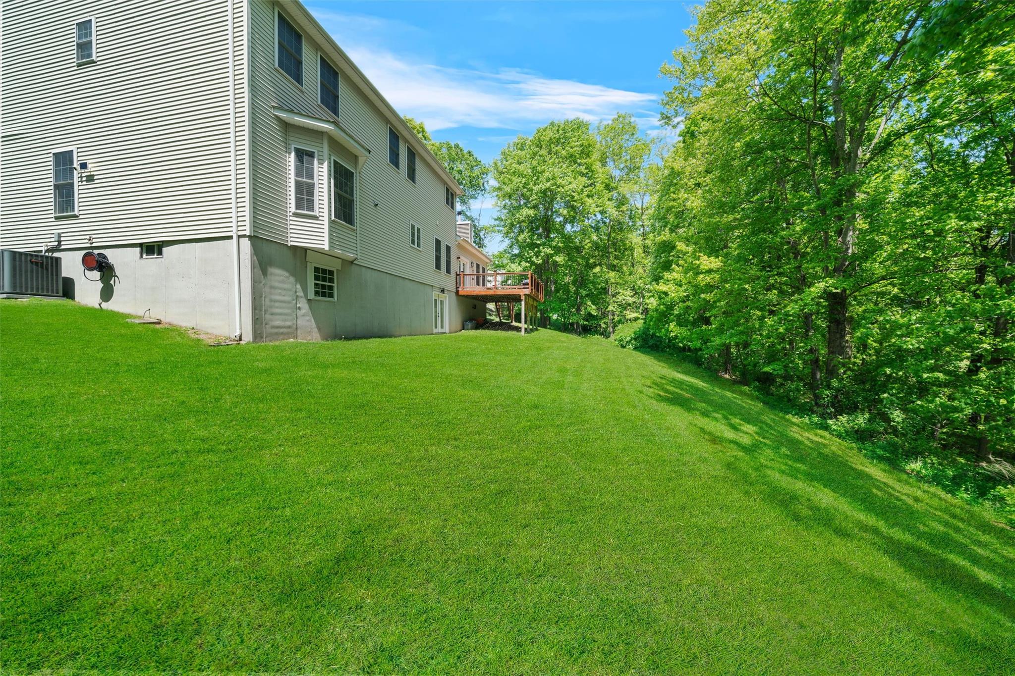 9 Hill Road
