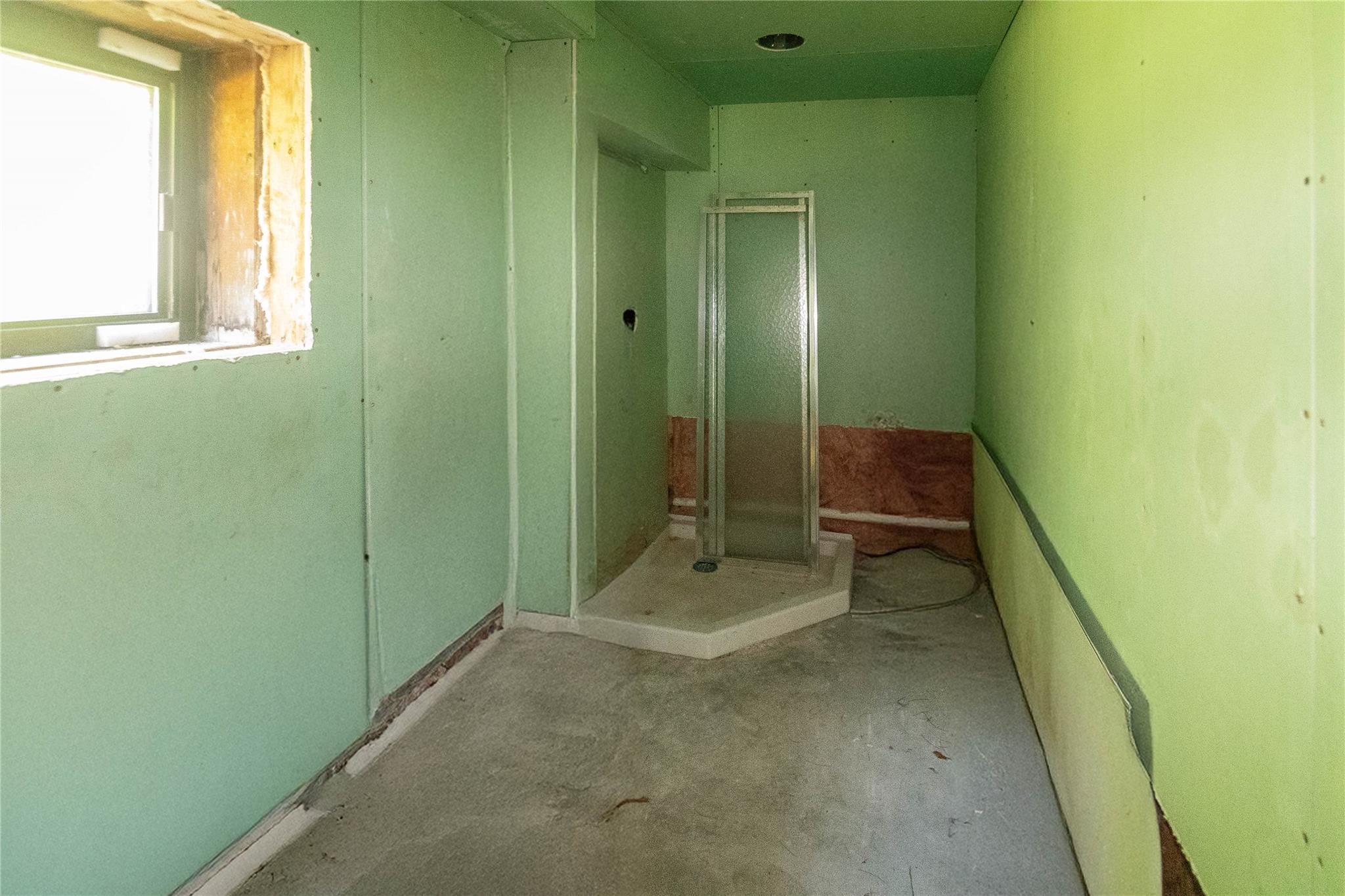 82 Gina Lane Unit: TR 127