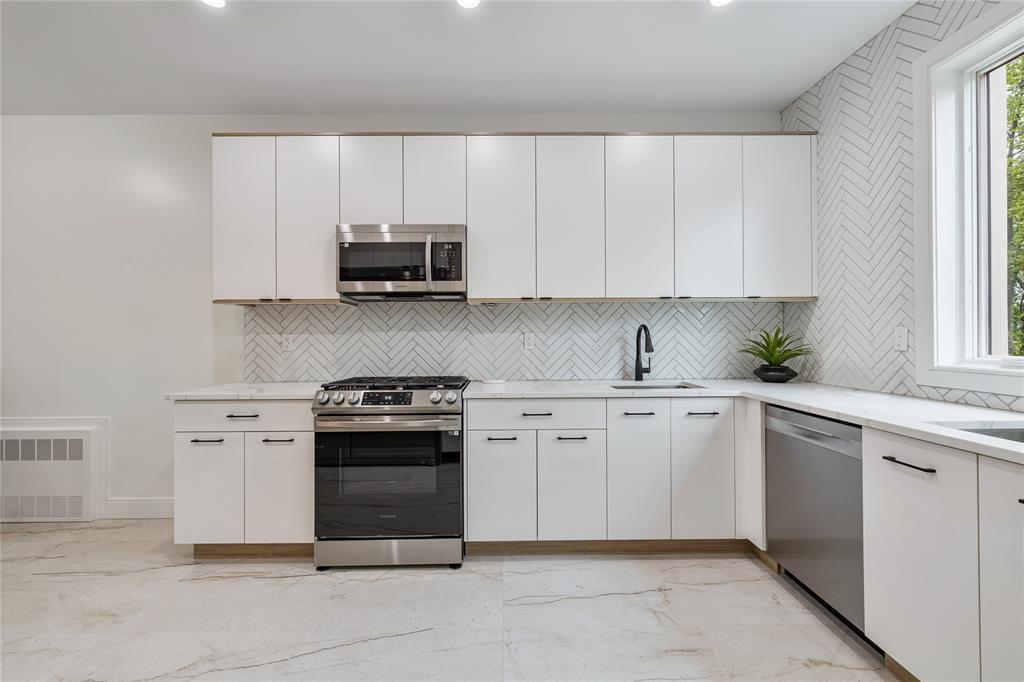 17 Union Road Unit: 209