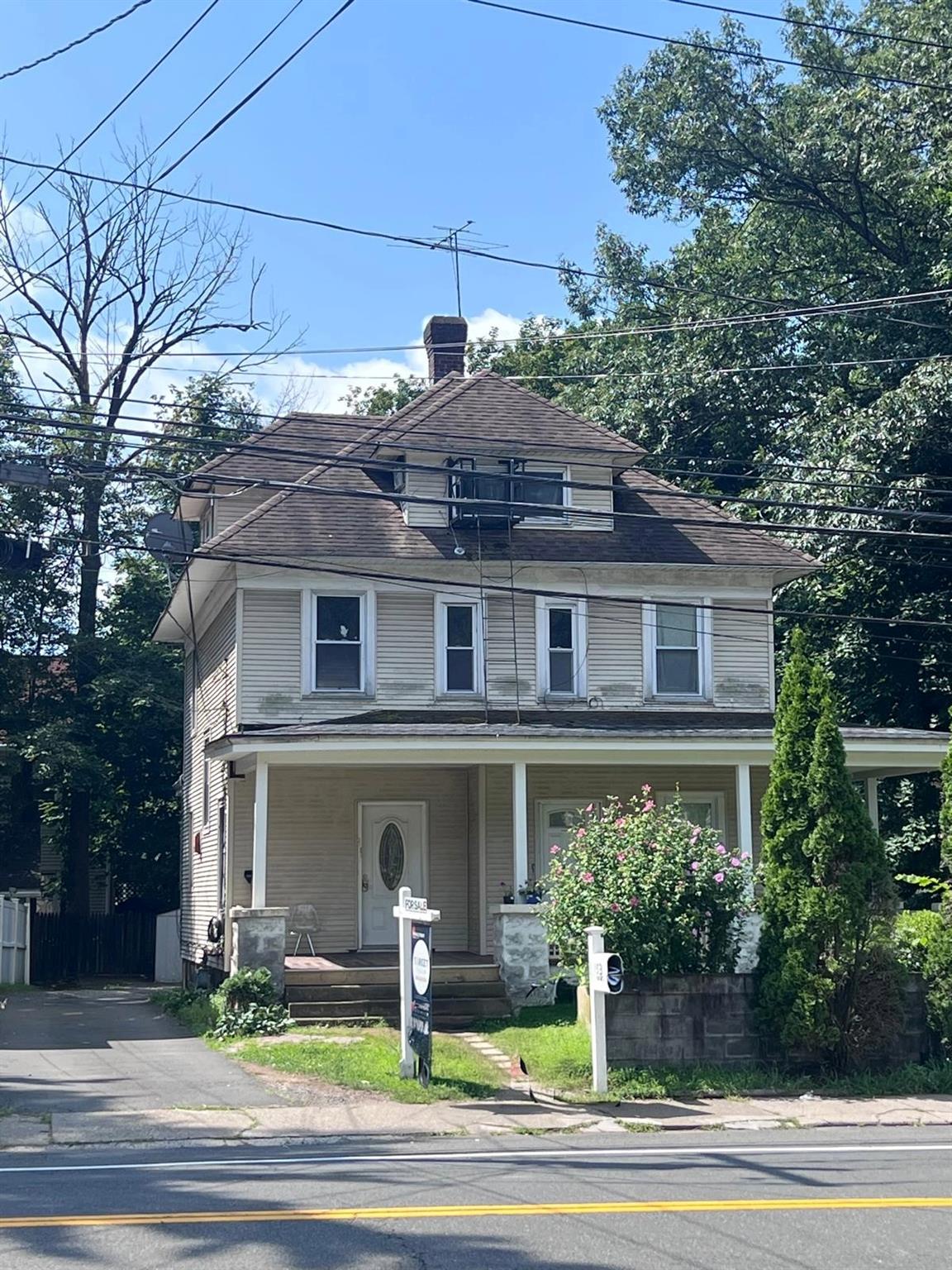 153 Lafayette Avenue