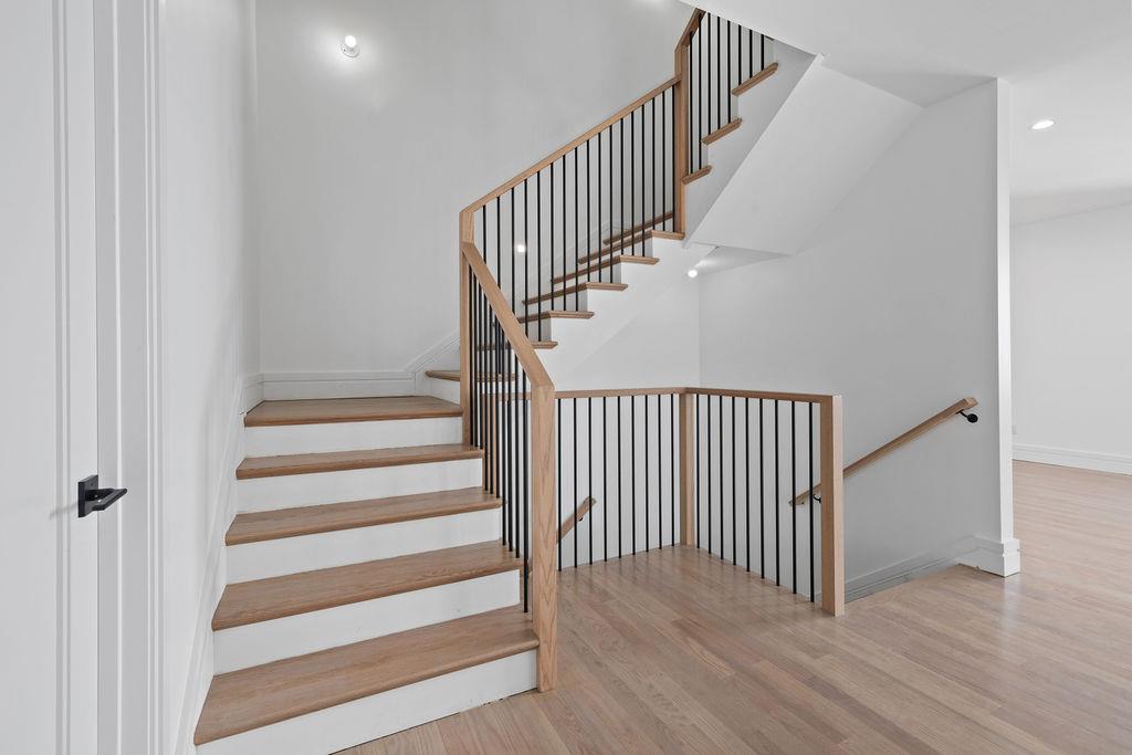 242 Blauvelt Road Unit: 216