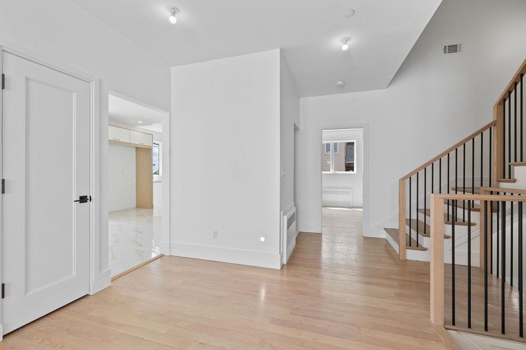 242 Blauvelt Road Unit: 216