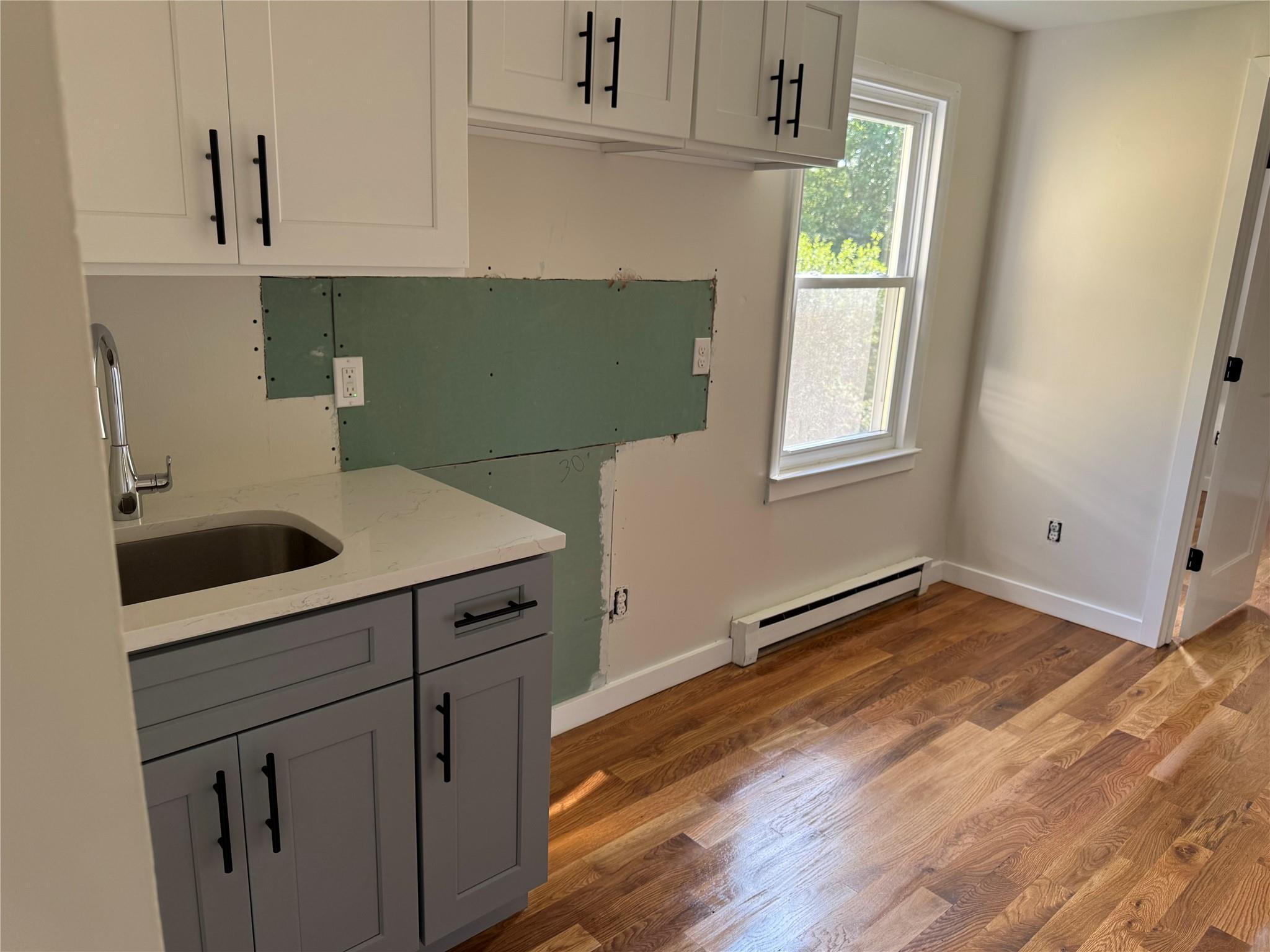 19 Richmond Avenue Unit: 4