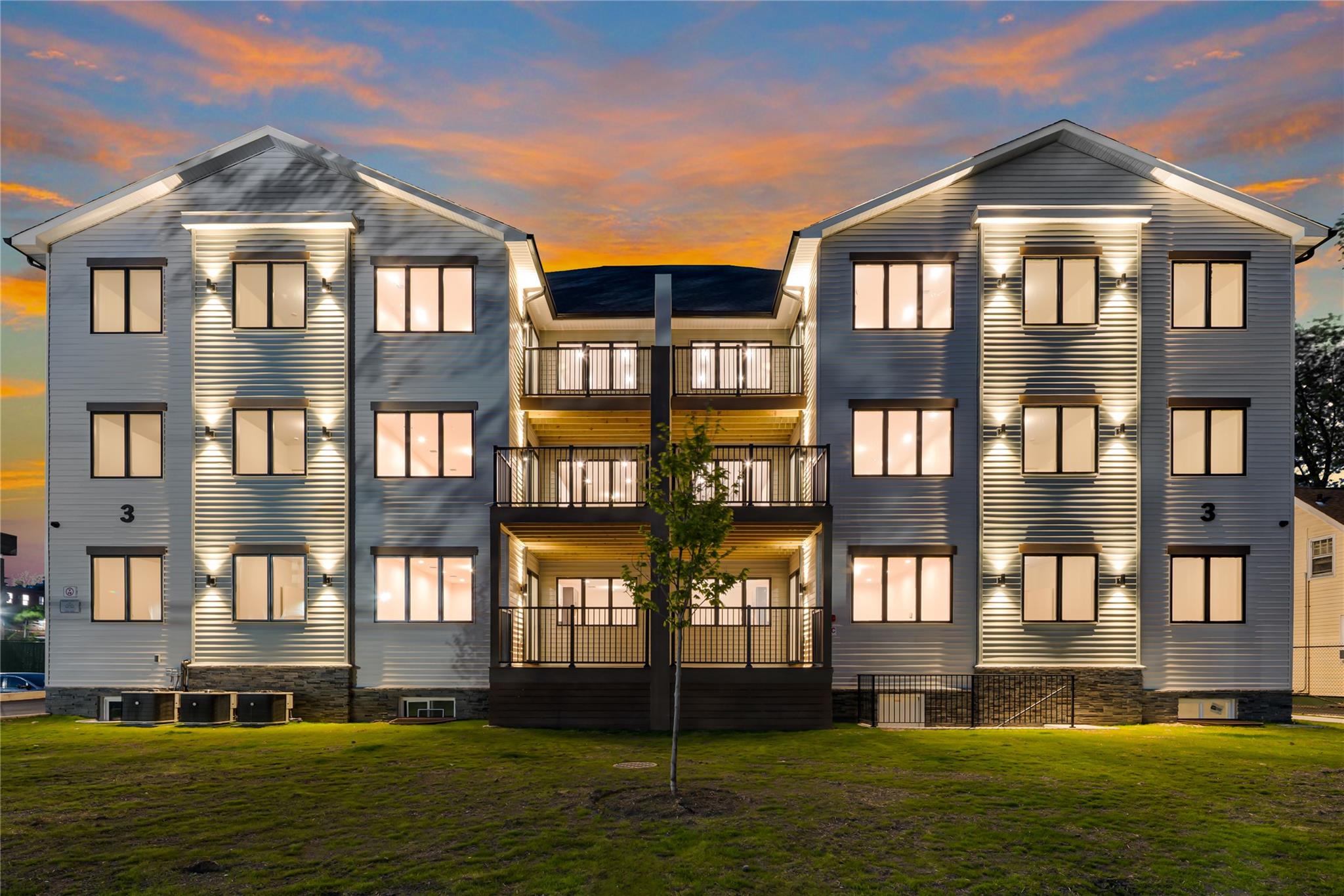 3 E Funston Avenue Unit: 322