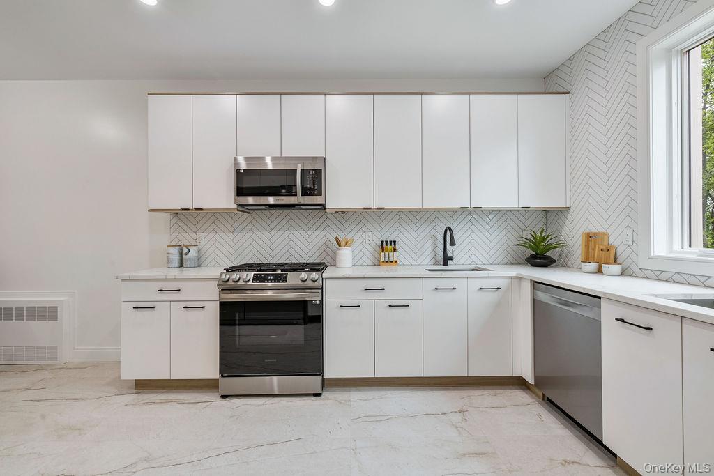 17 Union Road Unit: 203