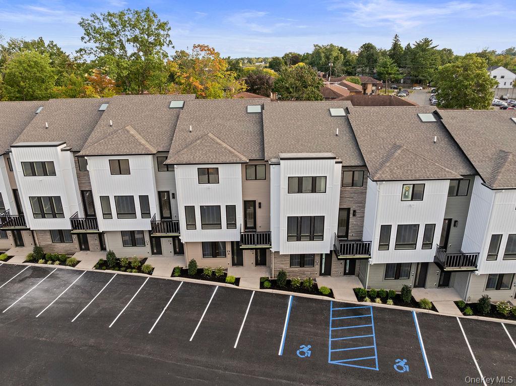 17 Union Road Unit: 103