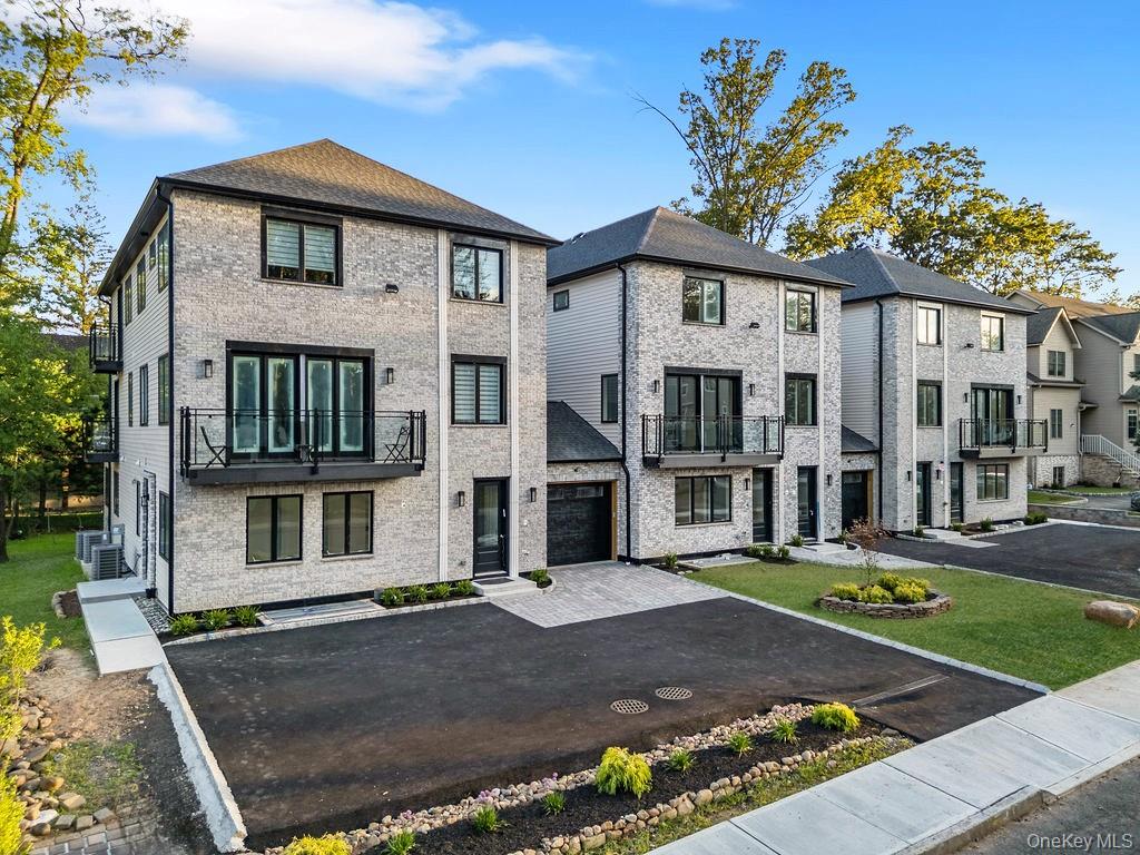 27 Ellish Parkway Unit: 112