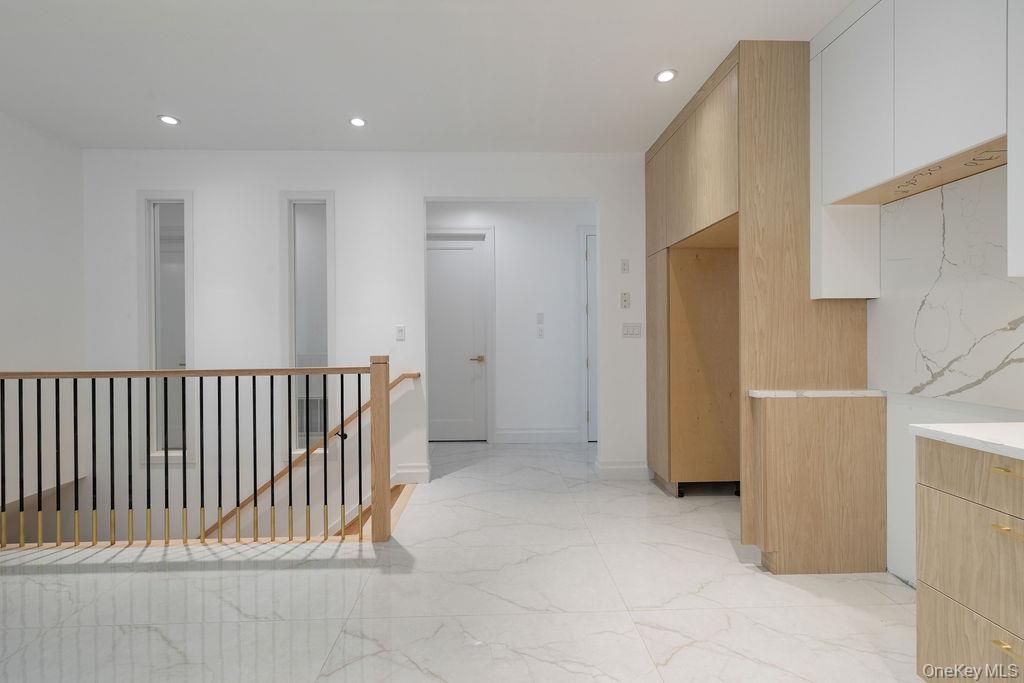 27 Ellish Parkway Unit: 112