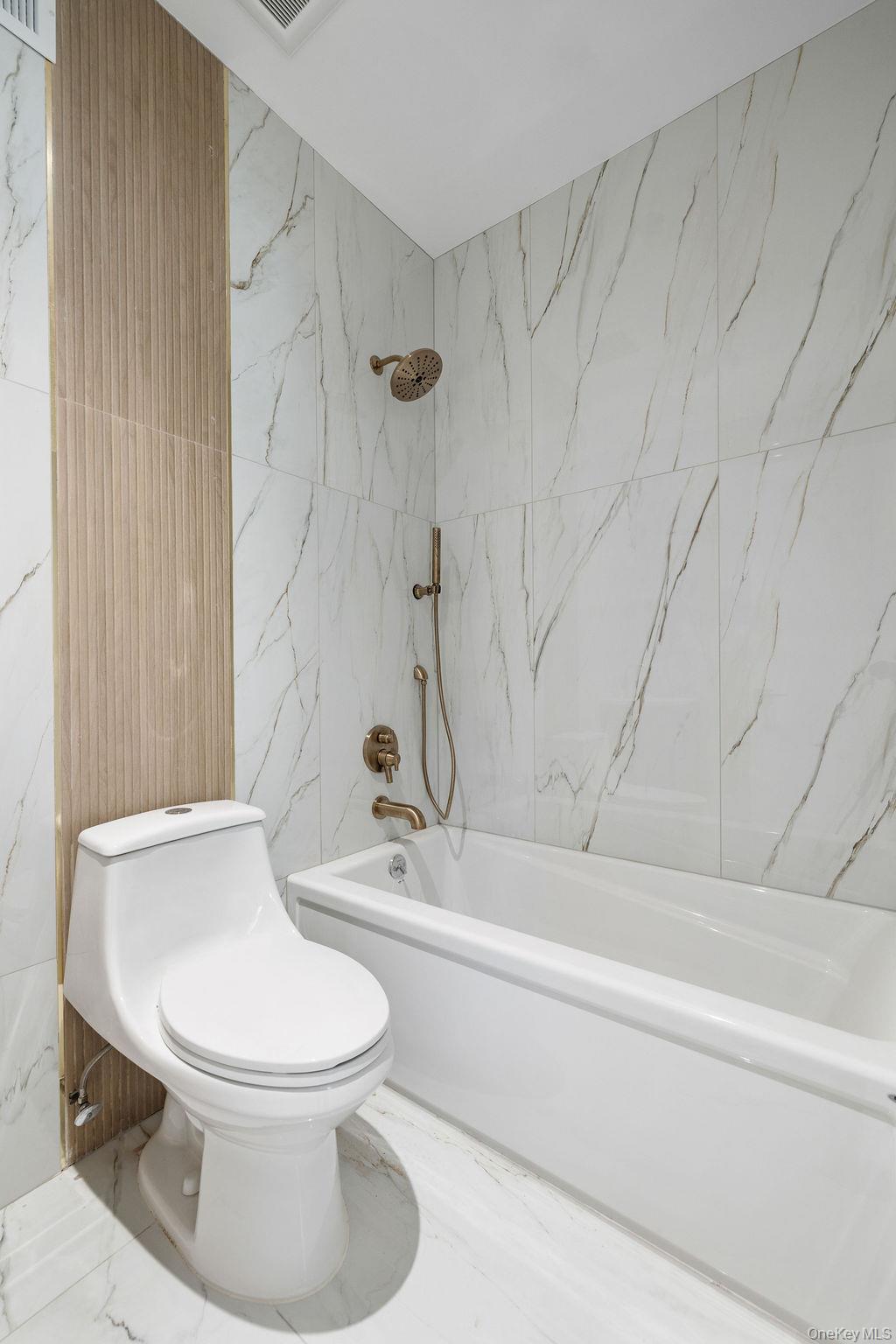 27 Ellish Parkway Unit: 112