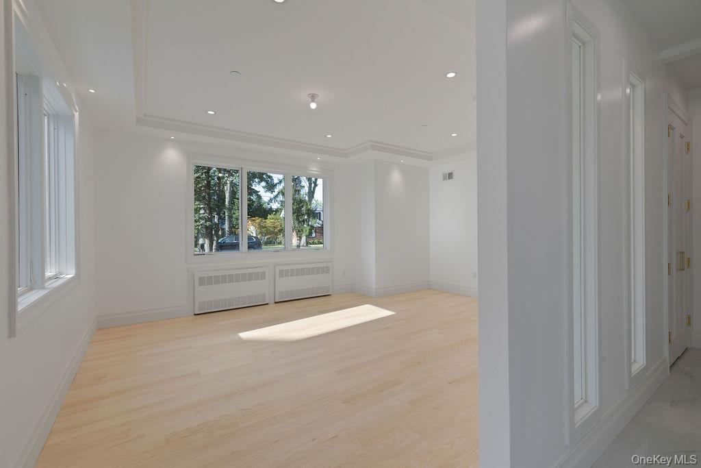 27 Ellish Parkway Unit: 103