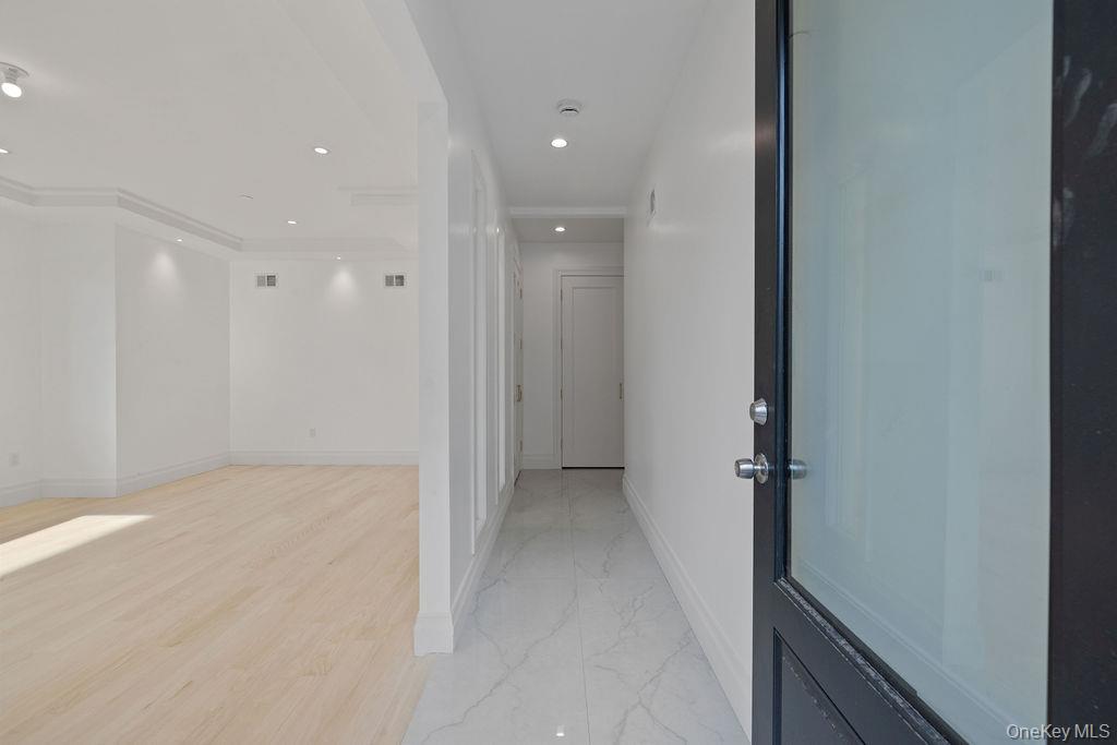 27 Ellish Parkway Unit: 103