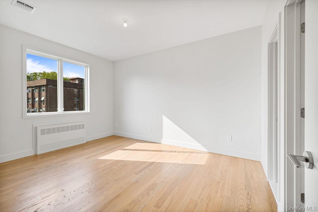 3 E Funston Avenue Unit: 320