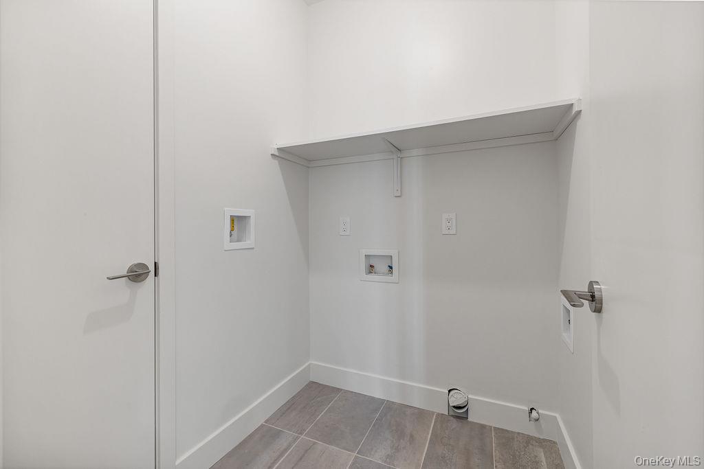 3 E Funston Avenue Unit: 320